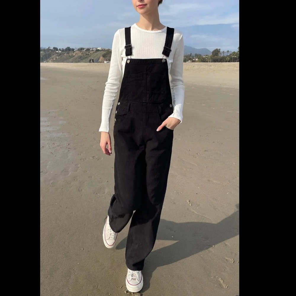 Brandy Melville black overalls